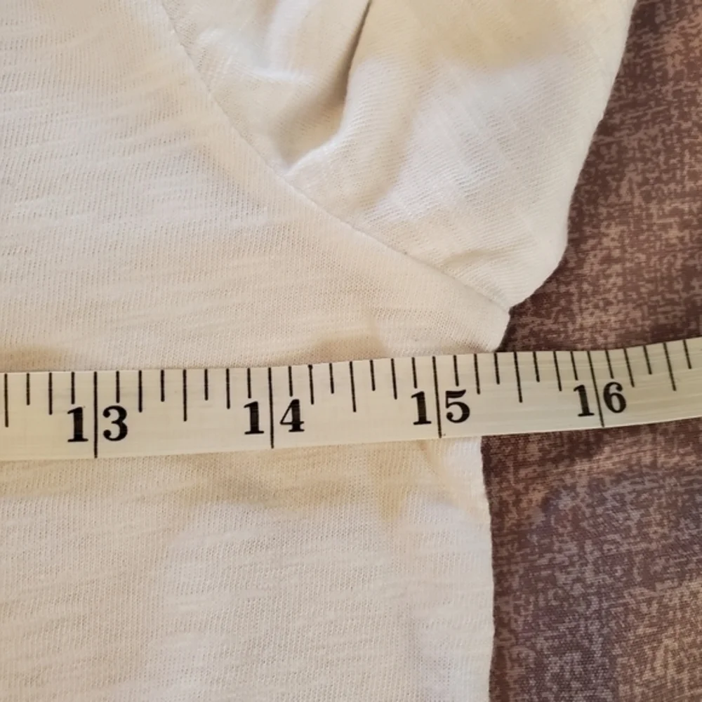 NWOT Old Navy short sleeves T-shirt